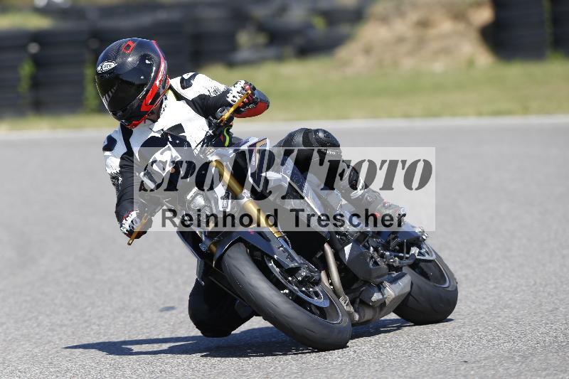 /Archiv-2025/48 25.08.2025 Cornu Master School ADR/rot-rouge/112